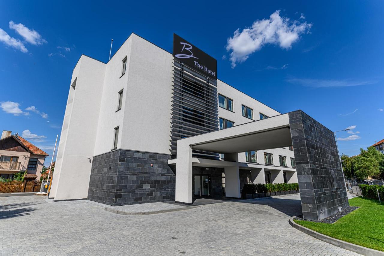 B The Hotel Sfântu-Gheorghe Buitenkant foto
